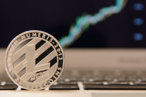 Read more about the article Litecoin (LTC) Meets Resistance at $117; Can Bulls Overcome the Hurdle?