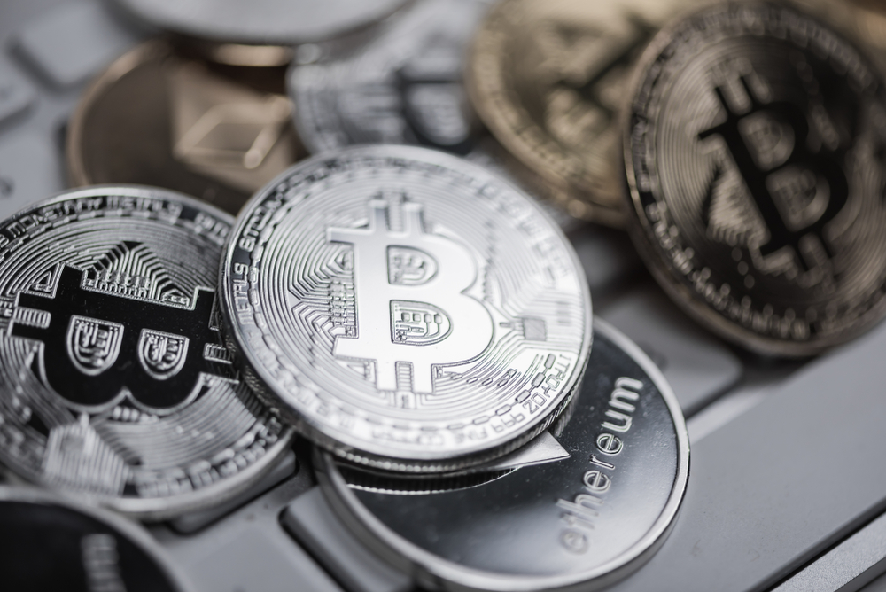 Read more about the article Bitcoin (BTC): Assessing the Breakout Potential & How Investors Can Benefit